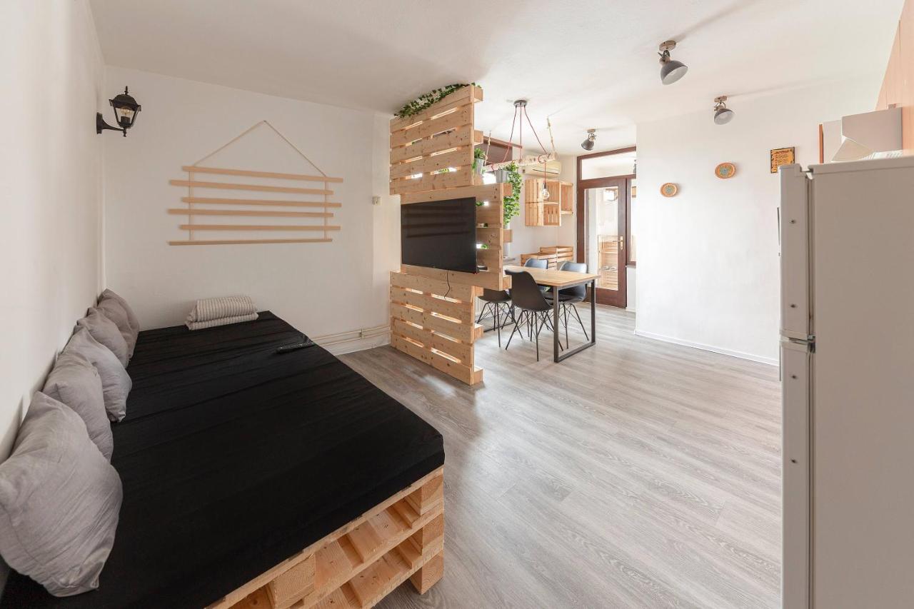 Apartma Vevce Apartment ลูบลิยานา ภายนอก รูปภาพ
